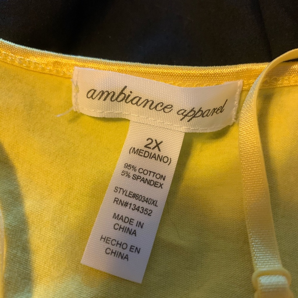 Yellow undershirt - Picture 2 of 2